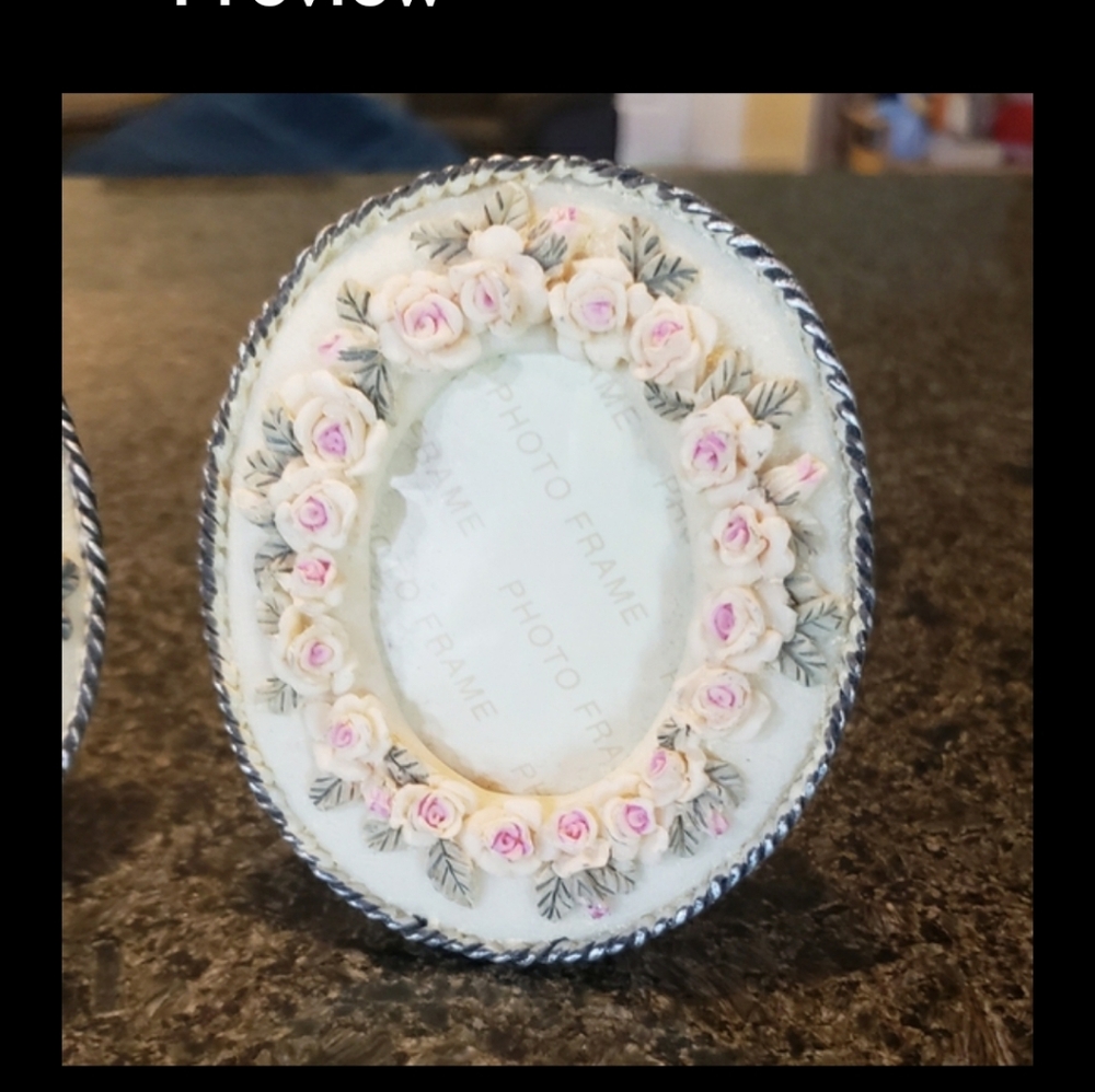 3 Miniture Vintage Pic Frames,ivory Pink Roses,resin Or Ceramic,lot Of 3